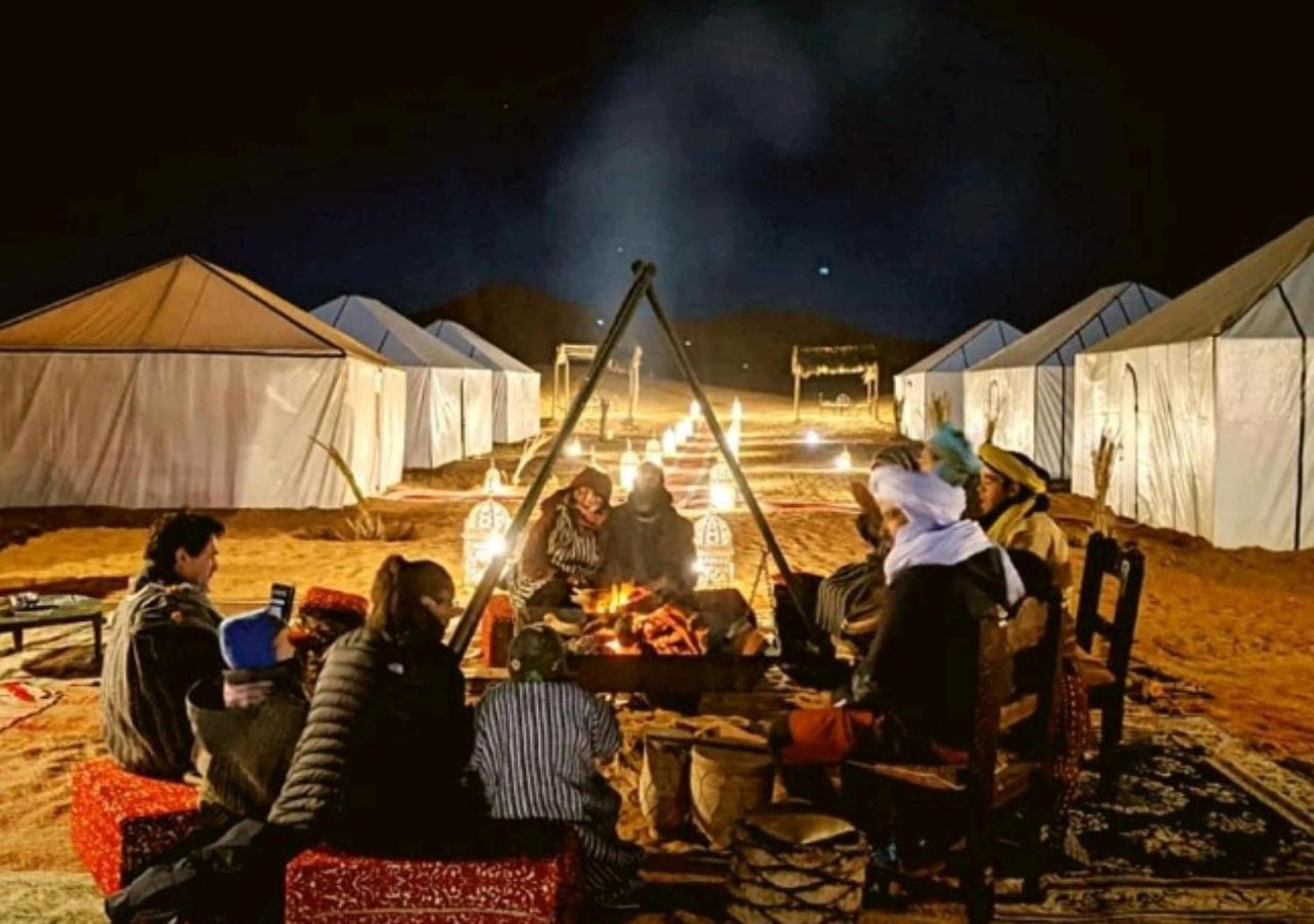 Fabulous Luxury Camp Hotel Merzouga Buitenkant foto