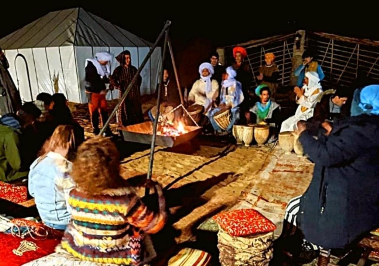 Fabulous Luxury Camp Hotel Merzouga Buitenkant foto
