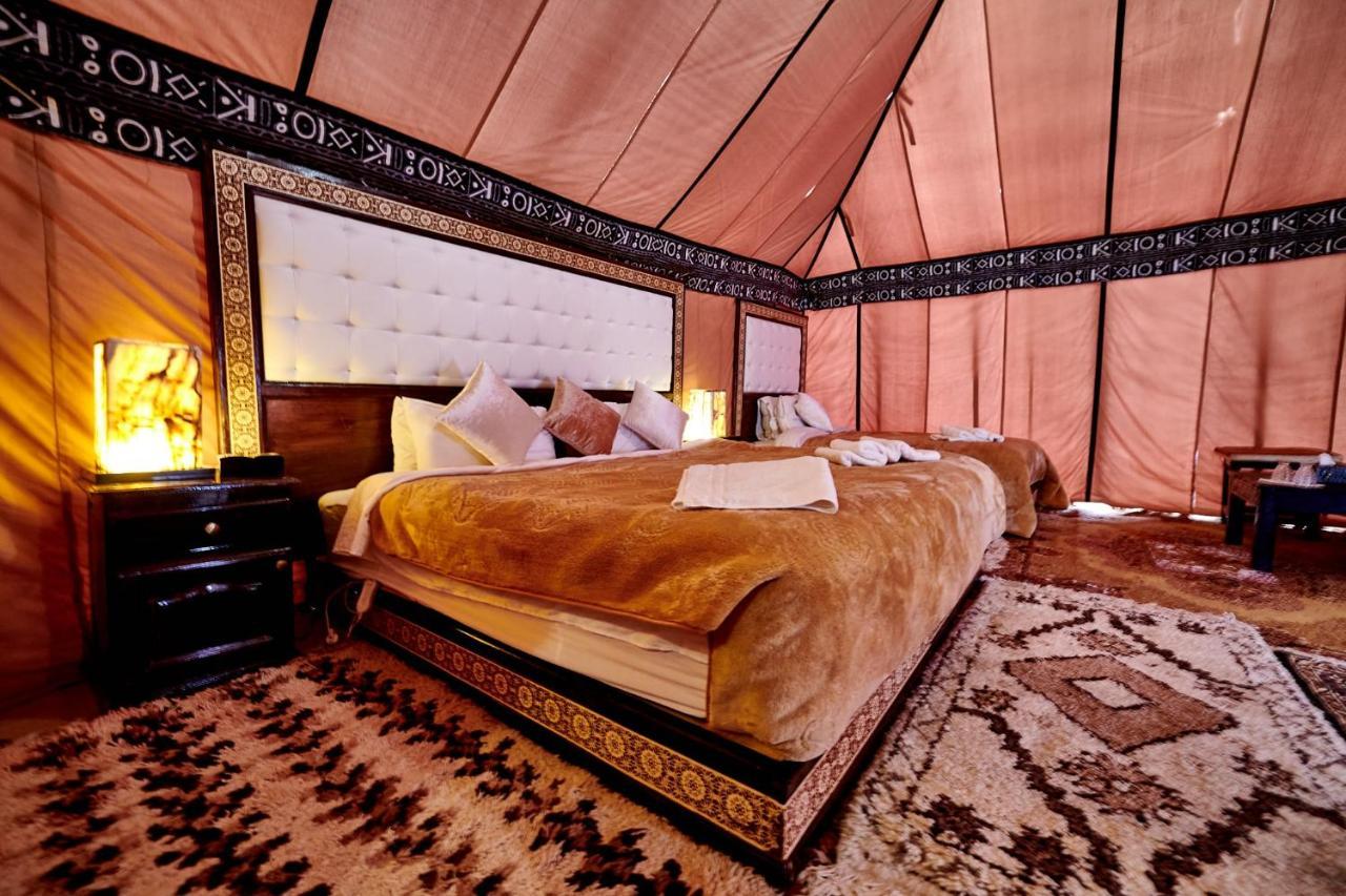 Fabulous Luxury Camp Hotel Merzouga Buitenkant foto