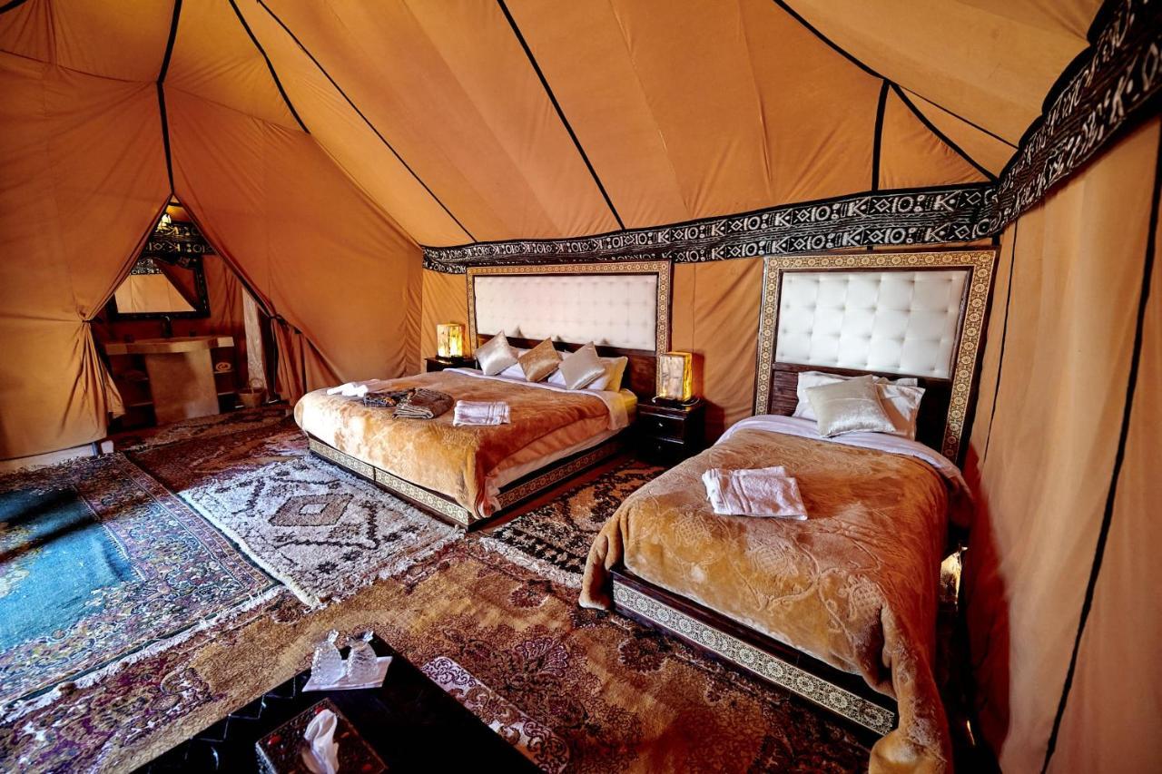 Fabulous Luxury Camp Hotel Merzouga Buitenkant foto