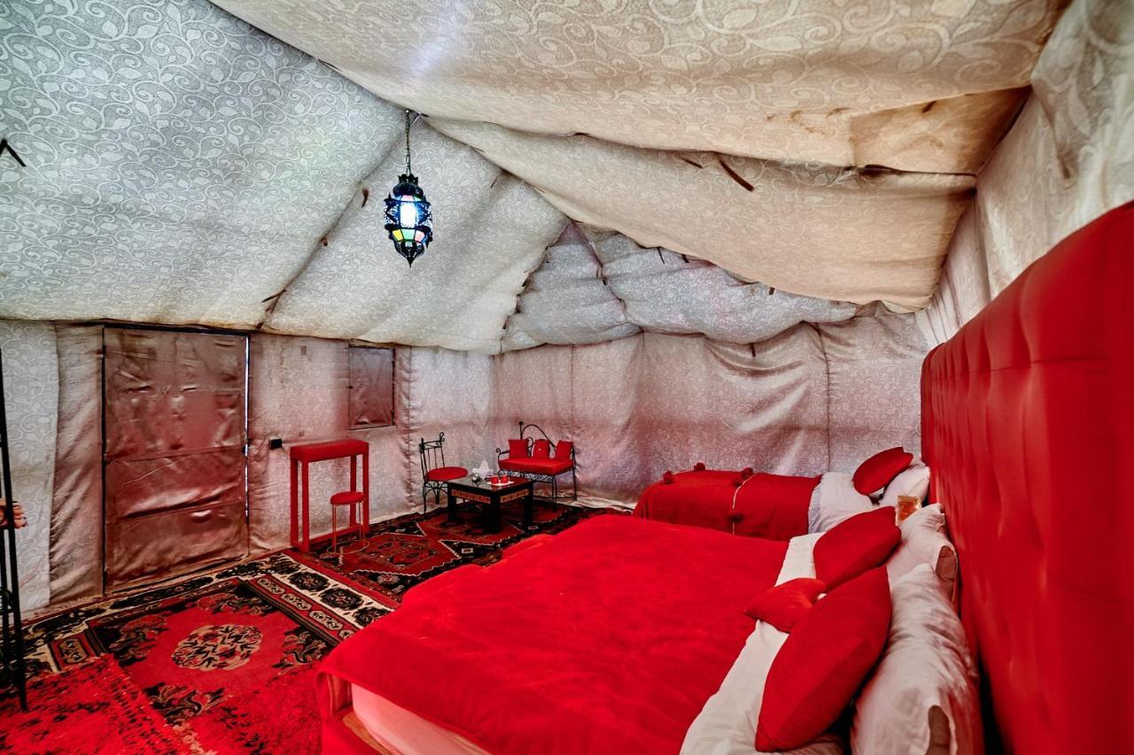 Fabulous Luxury Camp Hotel Merzouga Buitenkant foto