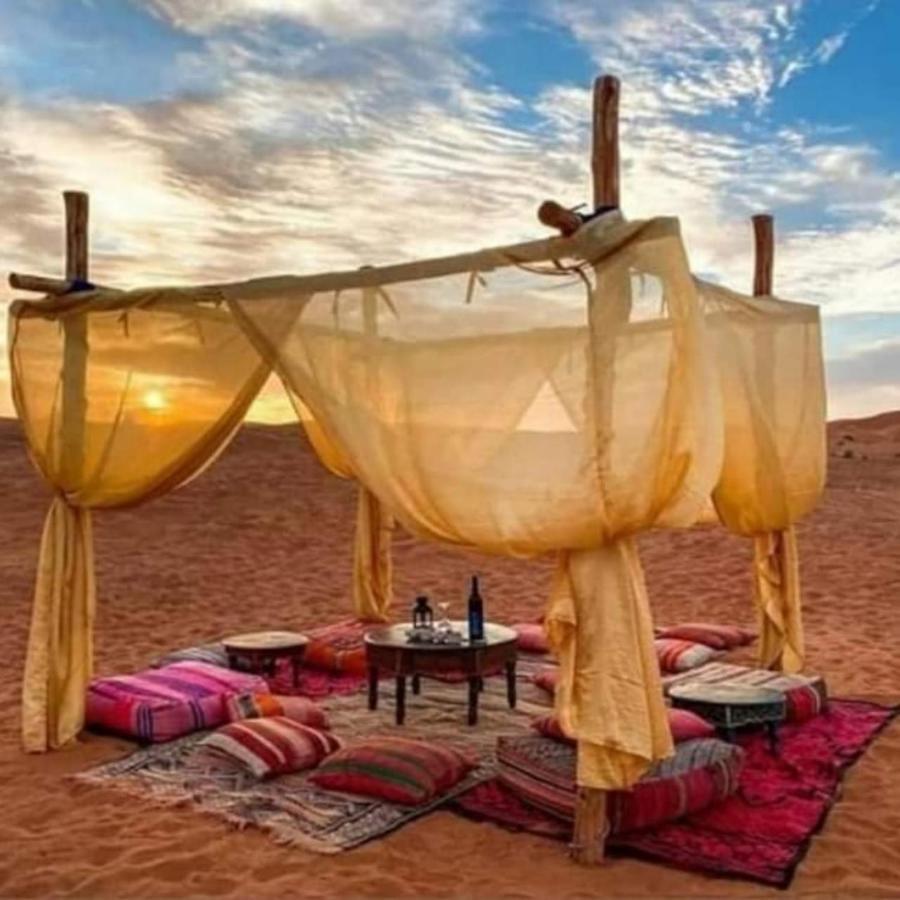 Fabulous Luxury Camp Hotel Merzouga Buitenkant foto