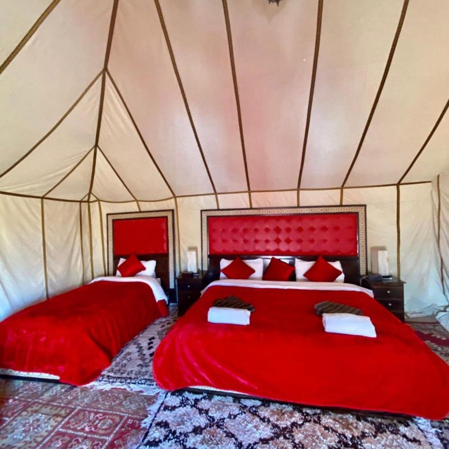 Fabulous Luxury Camp Hotel Merzouga Buitenkant foto